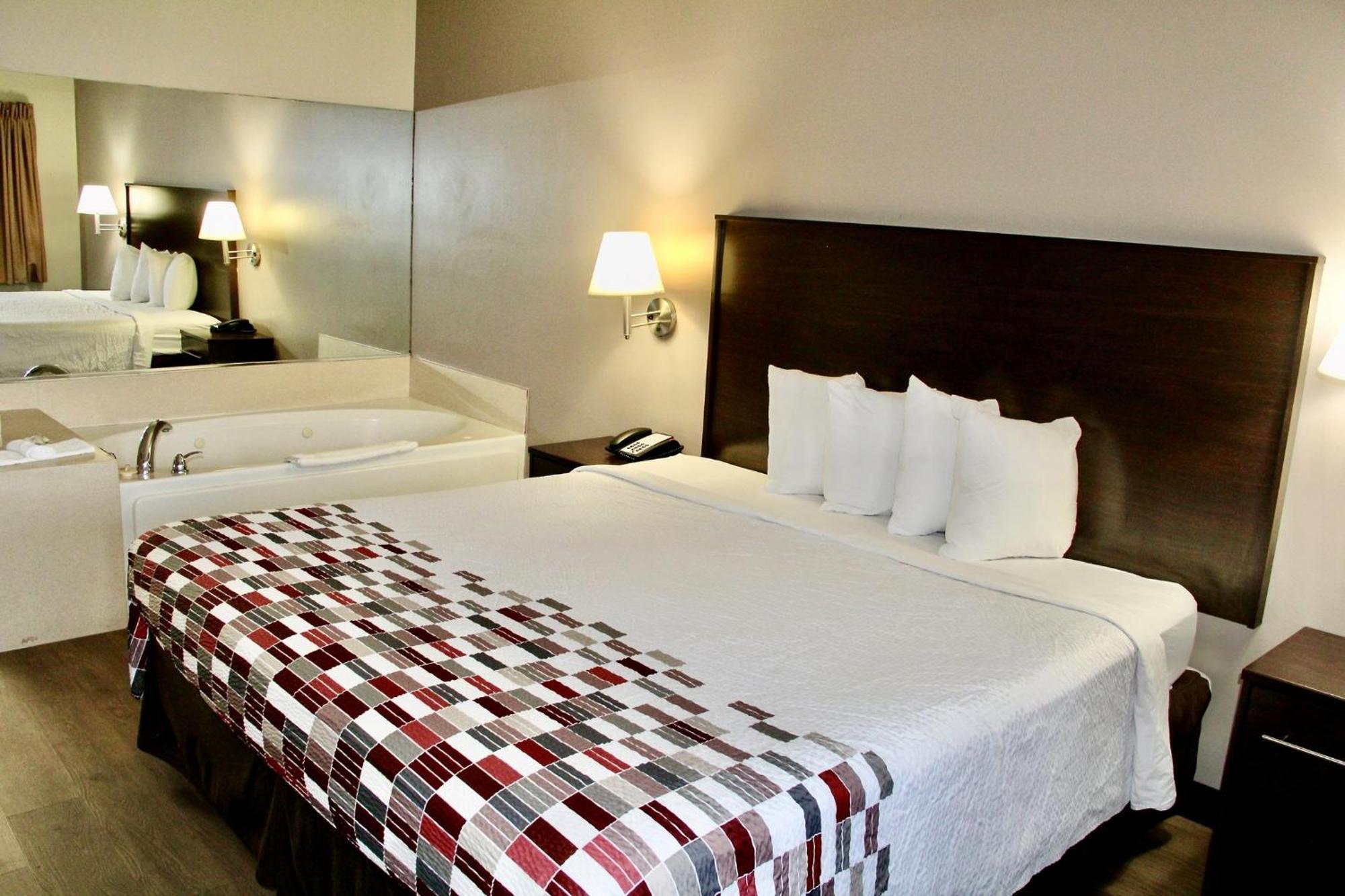 Red Roof Inn & Suites Lake Orion / Auburn Hills Zewnętrze zdjęcie